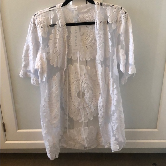 La moda brand new swim white coverup. Never worn. - Picture 1 of 3